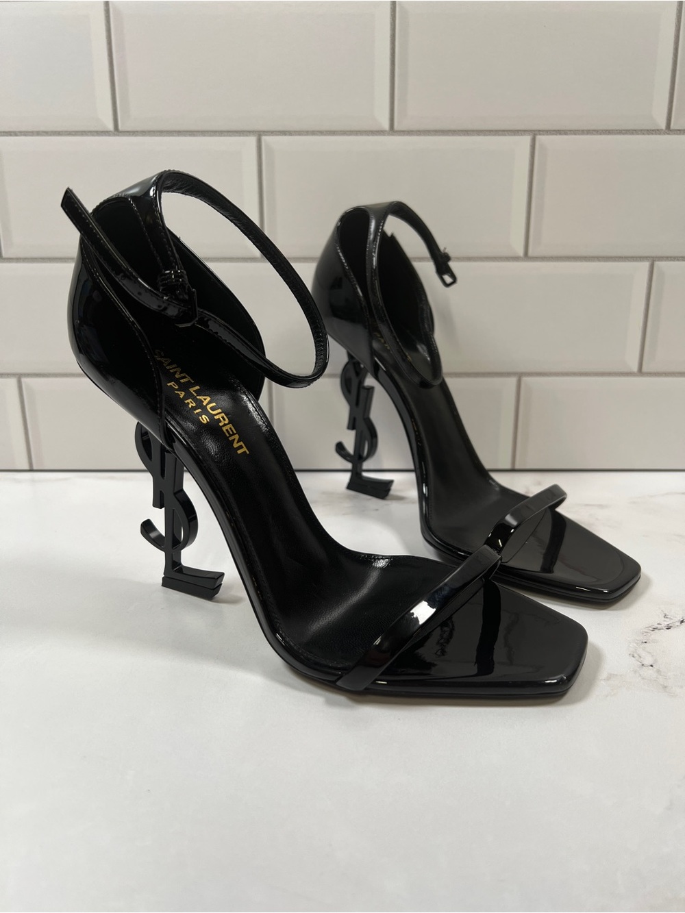 YSL Yves Saint Laurent Opyum Logo Patent Leather High Heels Heel Sandals